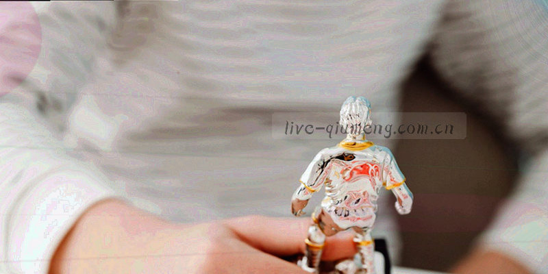 暗色背景下射线汇聚的通信波纹理